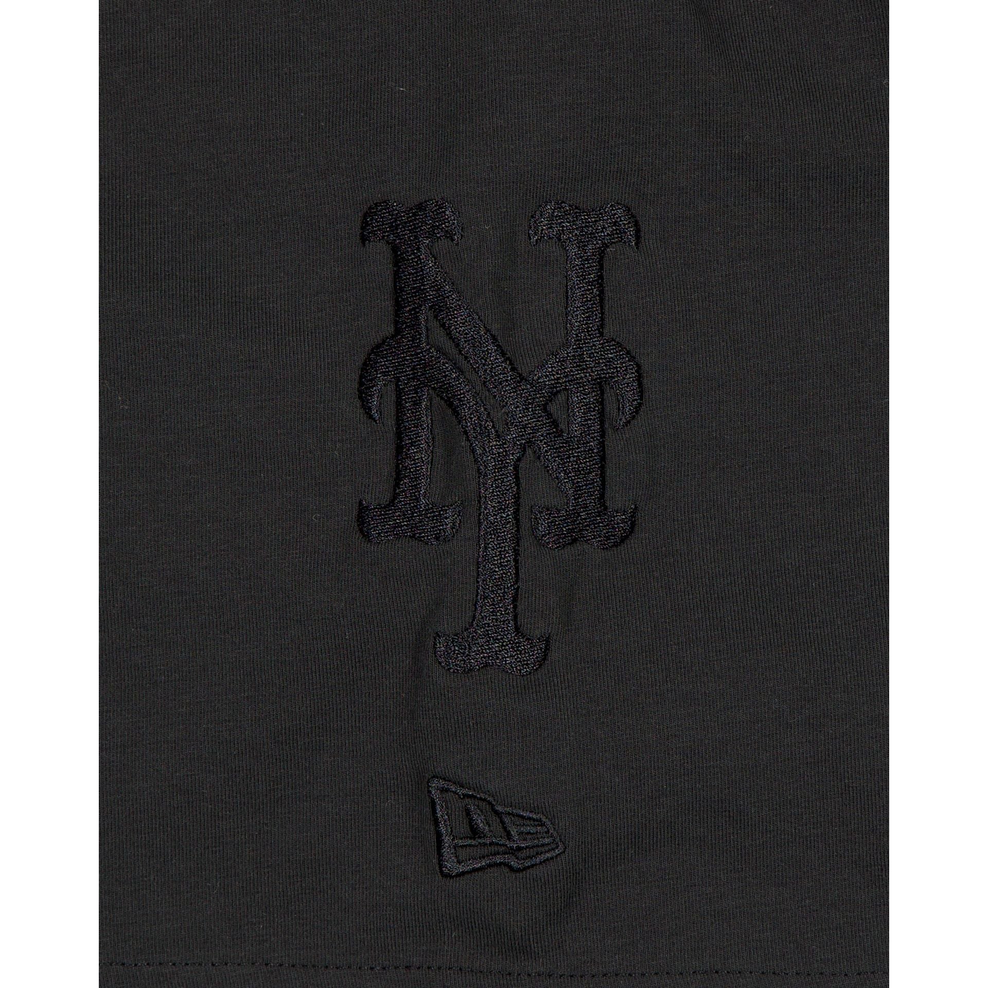 New York Mets Black on Black Logo Select T-Shirt