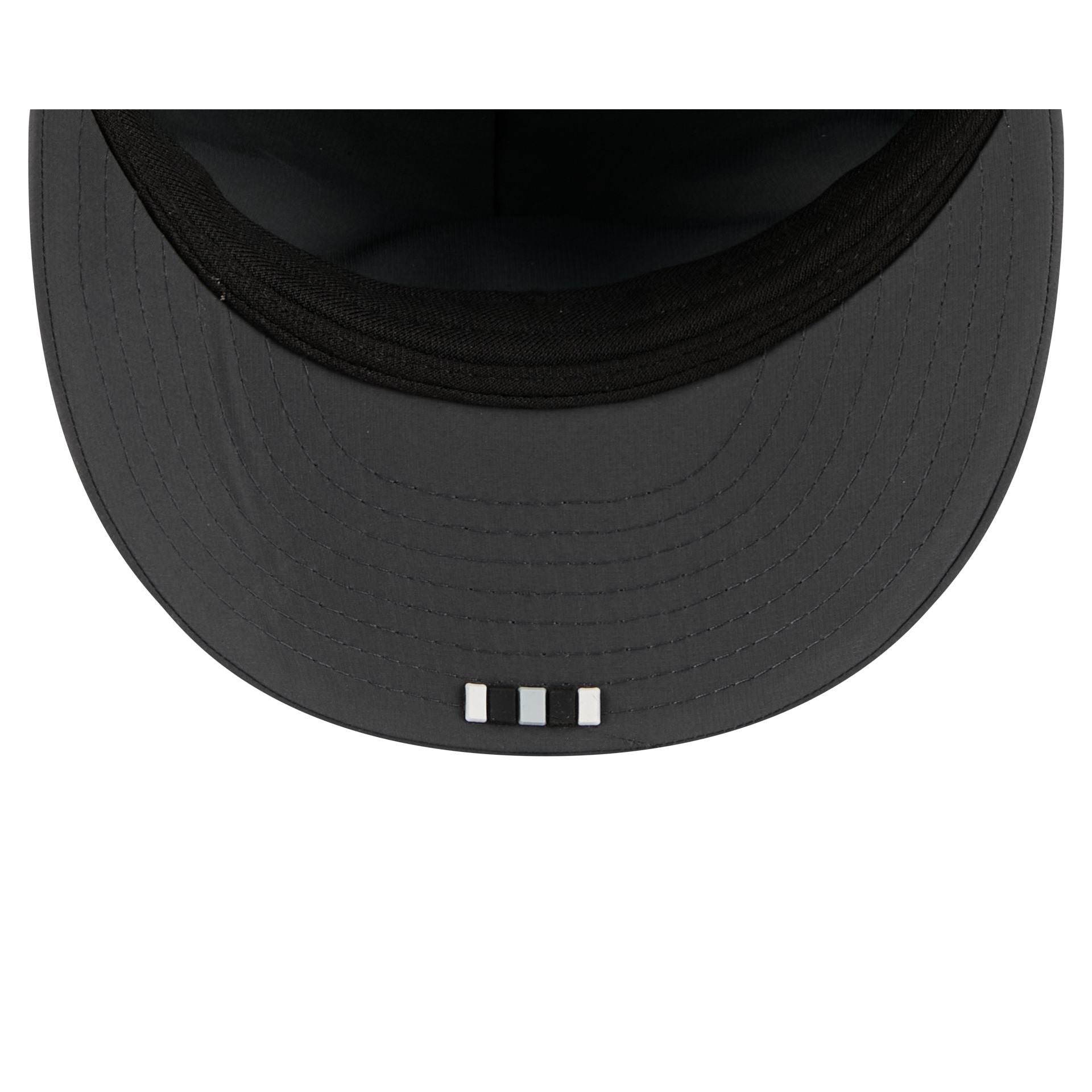 Las Vegas Raiders 2025 Sideline Cold Weather Steel Clouds Retro Crown 59FIFTY A-Frame Fitted Hat