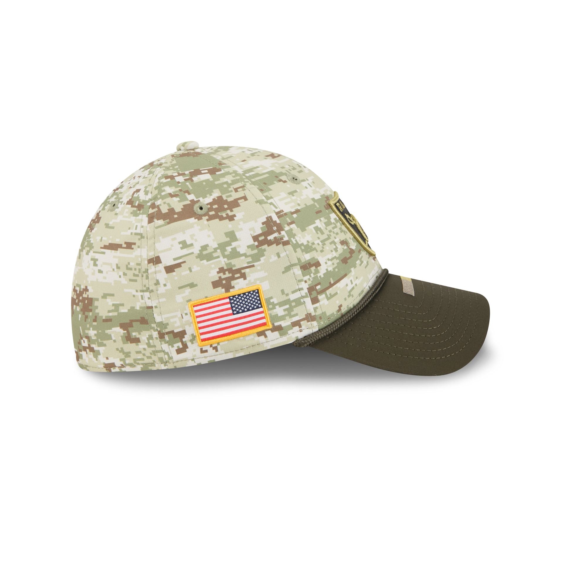 Las Vegas Raiders 2025 Salute to Service Digi Camo 39THIRTY Stretch Fit Hat