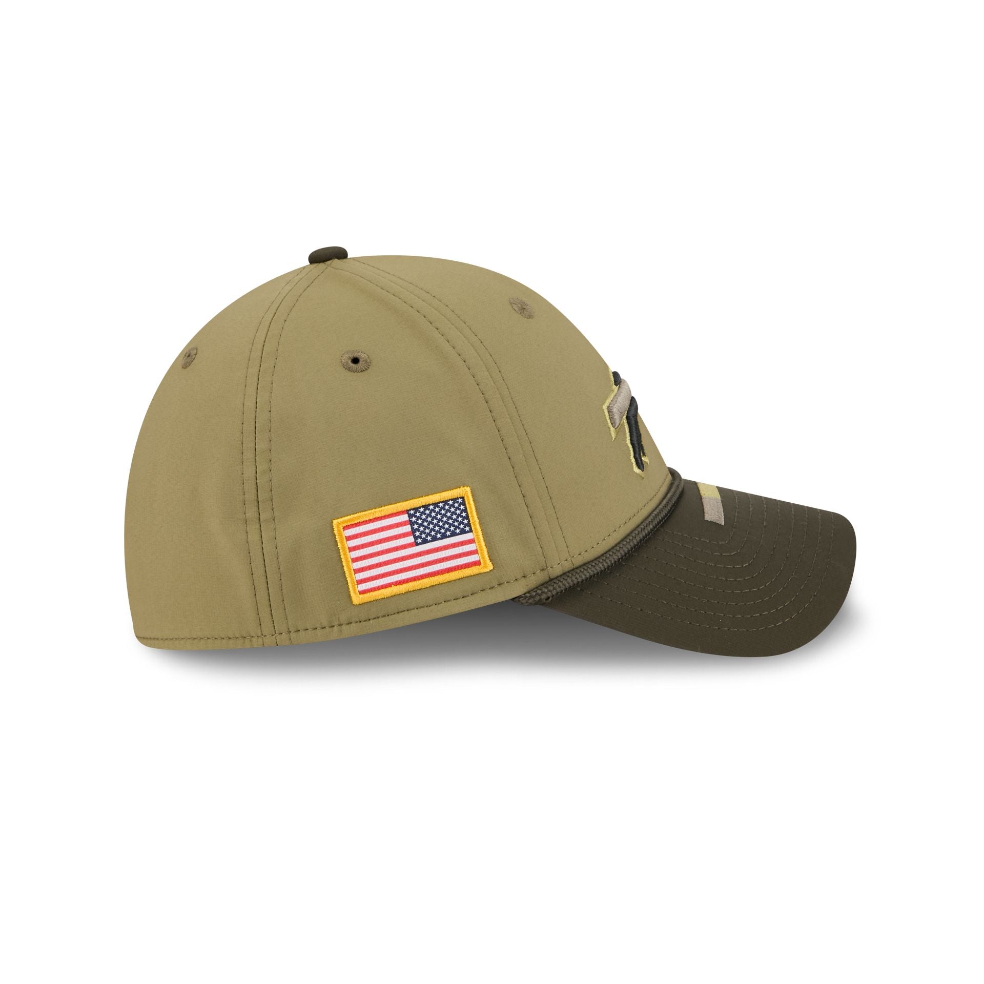 Buffalo Bills 2025 Salute to Service 39THIRTY Stretch Fit Hat