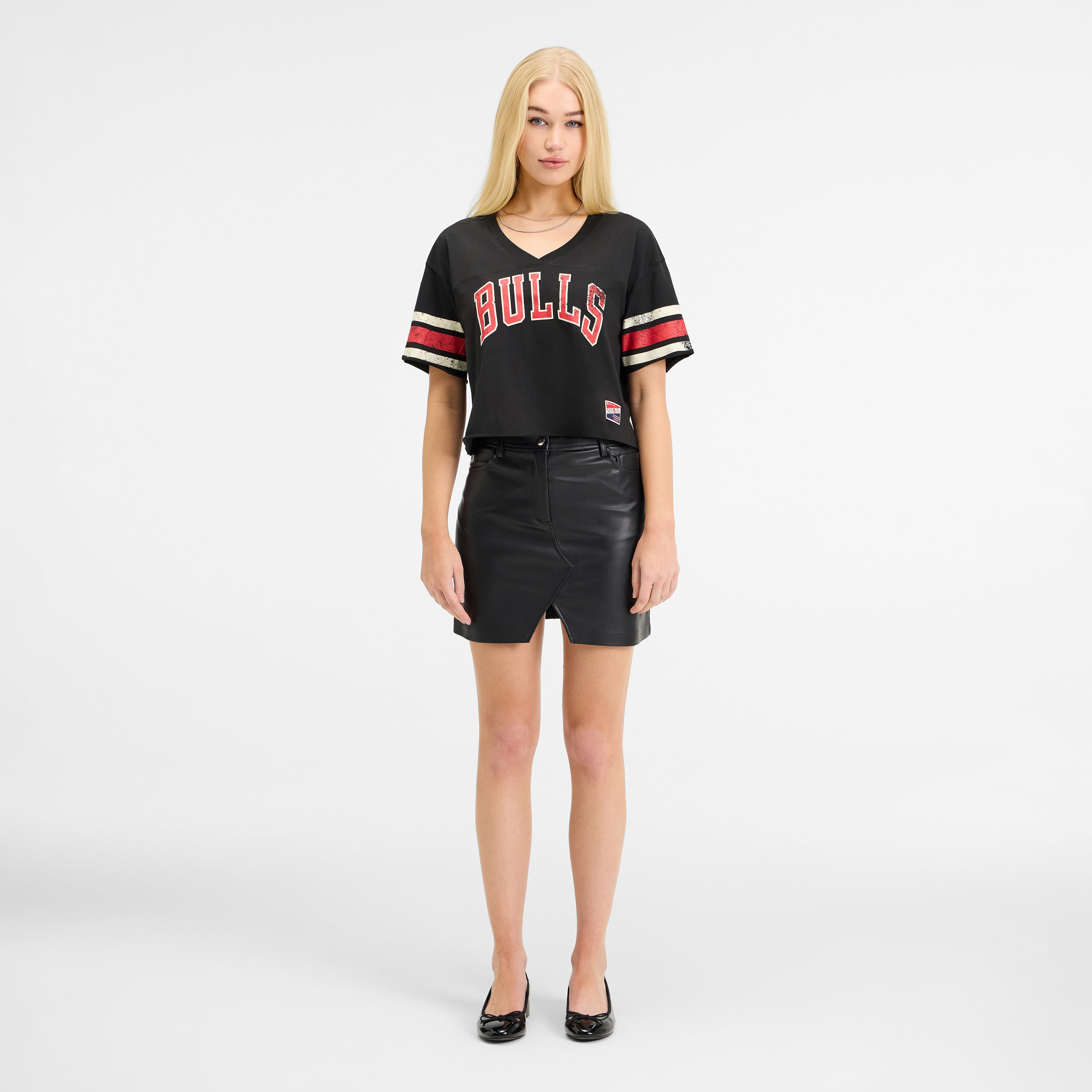 Buffalo Bills Throwback Cropped Women's T-Shirt