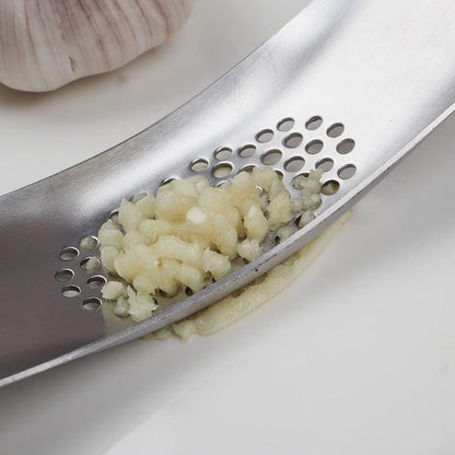 Garlic Press Stainless Steel Garlic Press Rocker Easy to Use & Clean, for Ginger and Garlic