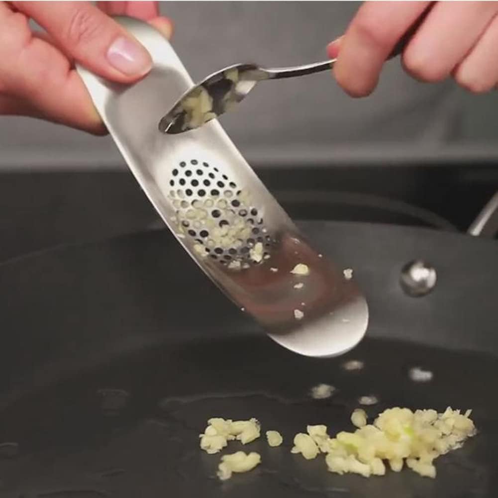 Garlic Press Stainless Steel Garlic Press Rocker Easy to Use & Clean, for Ginger and Garlic