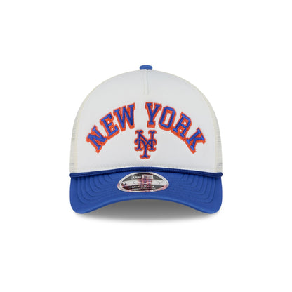 New York Mets Chrome Arch 9FORTY M-Crown A-Frame Trucker Hat