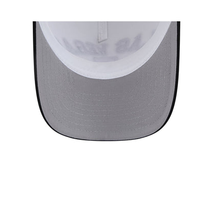 Las Vegas Raiders Chrome Arch 9FORTY M-Crown A-Frame Trucker Hat