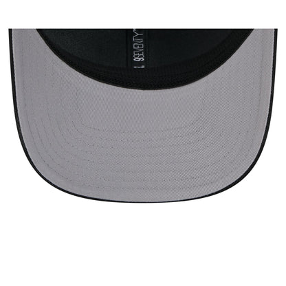 Chicago Blackhawks Team 9SEVENTY Trucker Hat