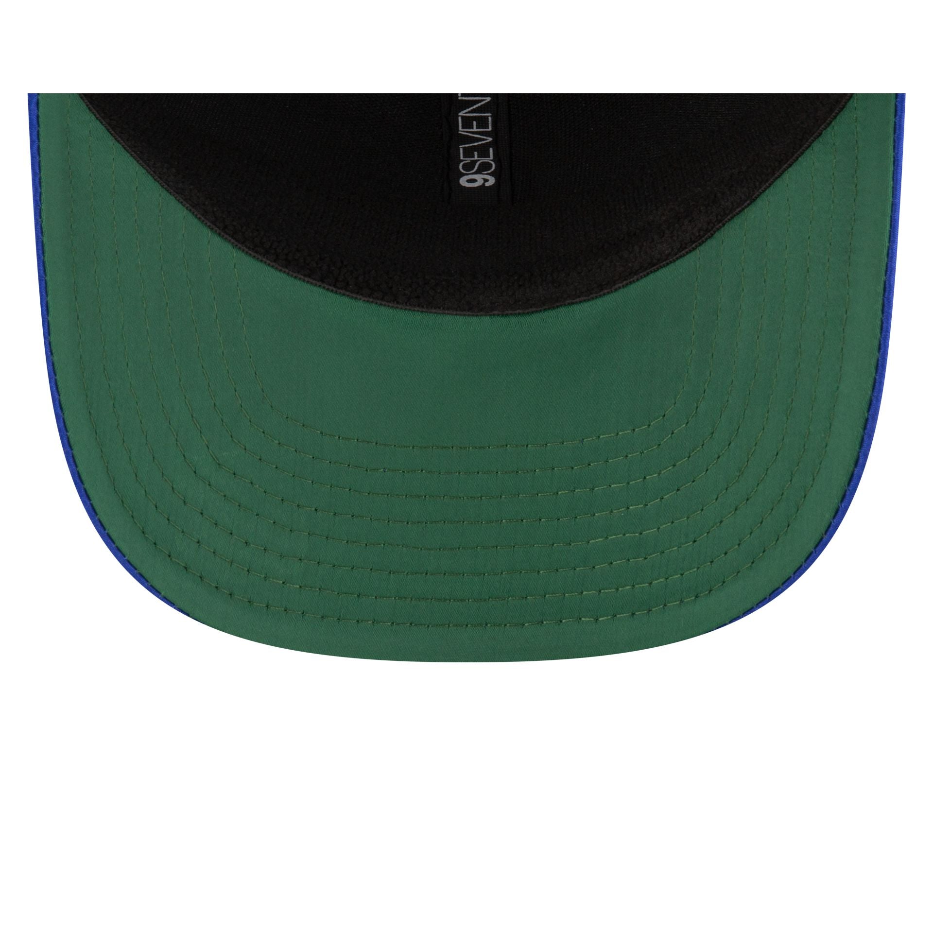 Buffalo Bills Satin 9SEVENTY Stretch-Snap Hat