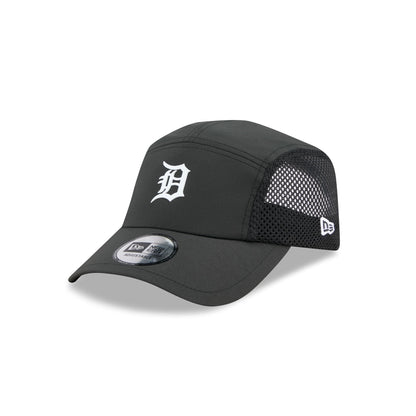 Detroit Tigers Black Poly Runner Adjustable Hat