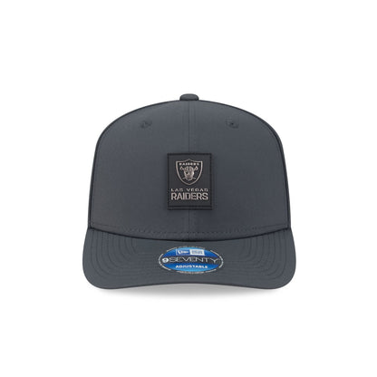 Las Vegas Raiders 2025 Sideline Cold Weather Steel Clouds 9SEVENTY Stretch-Snap Hat